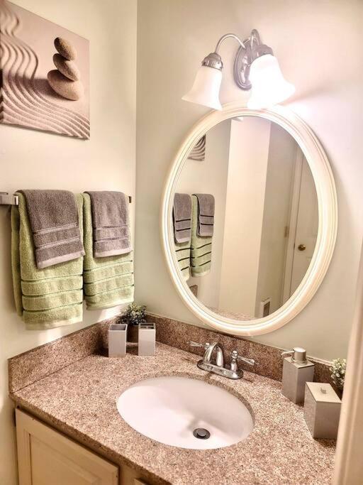 Gorgeous New Zen Suite Sleeps 4-Ski On Off Jiminy Ханкок Екстериор снимка