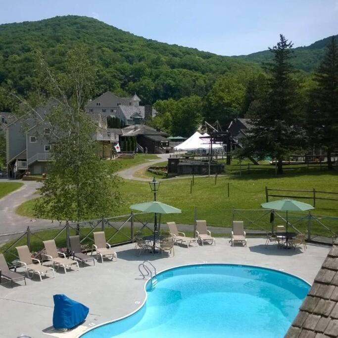 Gorgeous New Zen Suite Sleeps 4-Ski On Off Jiminy Ханкок Екстериор снимка